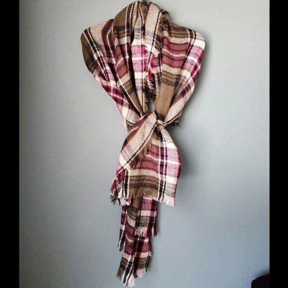 Large 100% Acrylic Plaid Pink & Green Scarf - Picture 1 of 12